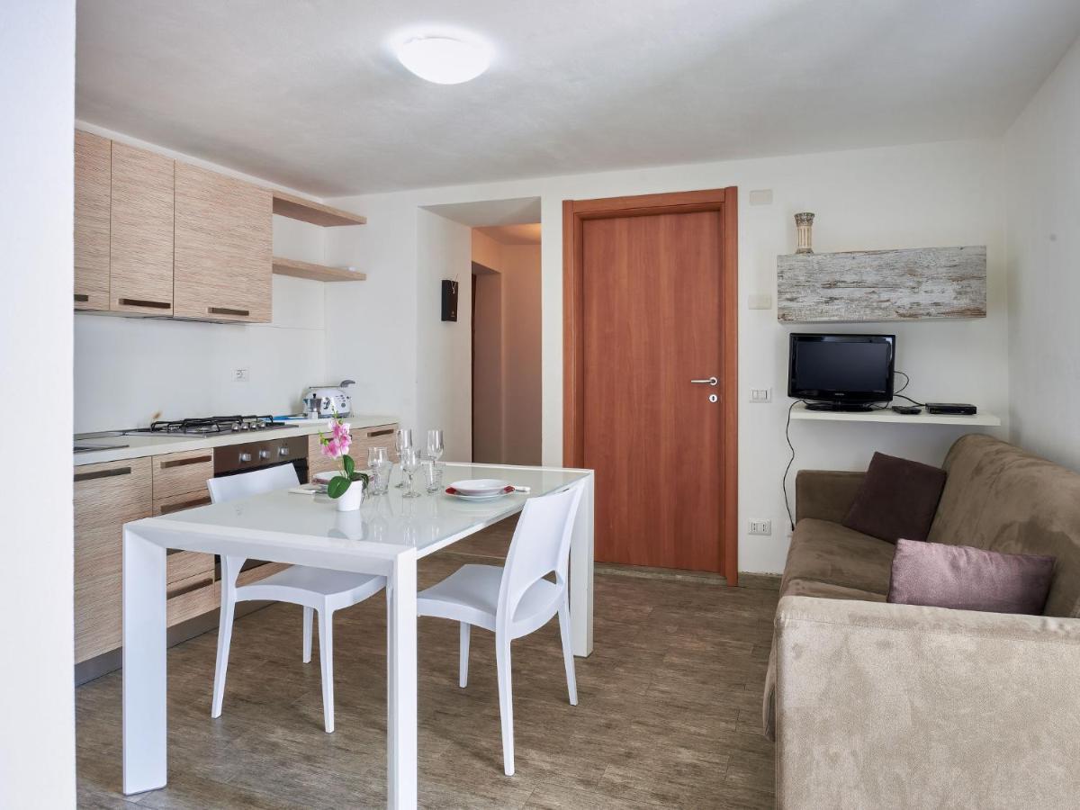 Holiday Home Rustico Maria - Dma392 By Interhome 베르카나 외부 사진